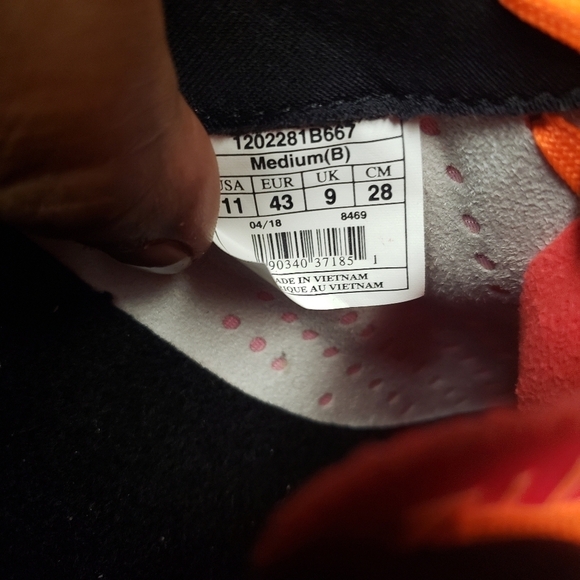NWOB Brooks Mack 18 Pink and Orange Cleats Metal Spikes not included Sz 11 - Picture 8 of 8